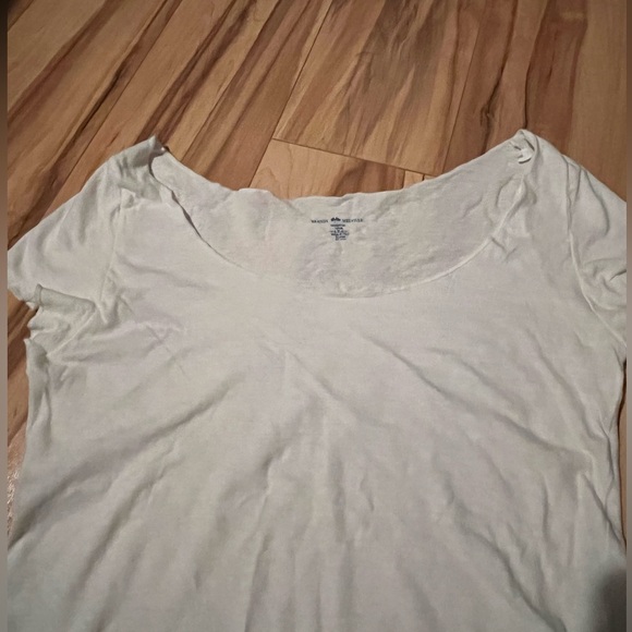 Brandy Melville Top - Picture 5 of 6